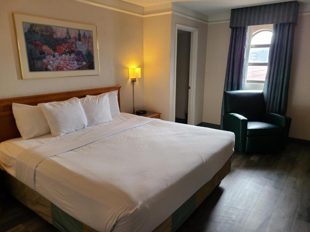 La Quinta Inn By Wyndham Farmington Kültér fotó